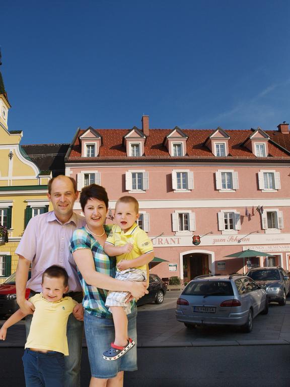Hotel Restaurant Zum Schwan Schwanberg Esterno foto