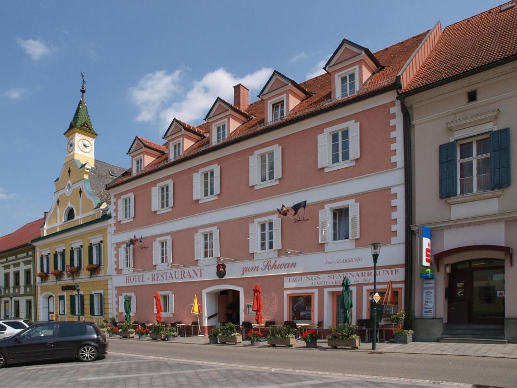 Hotel Restaurant Zum Schwan Schwanberg Esterno foto