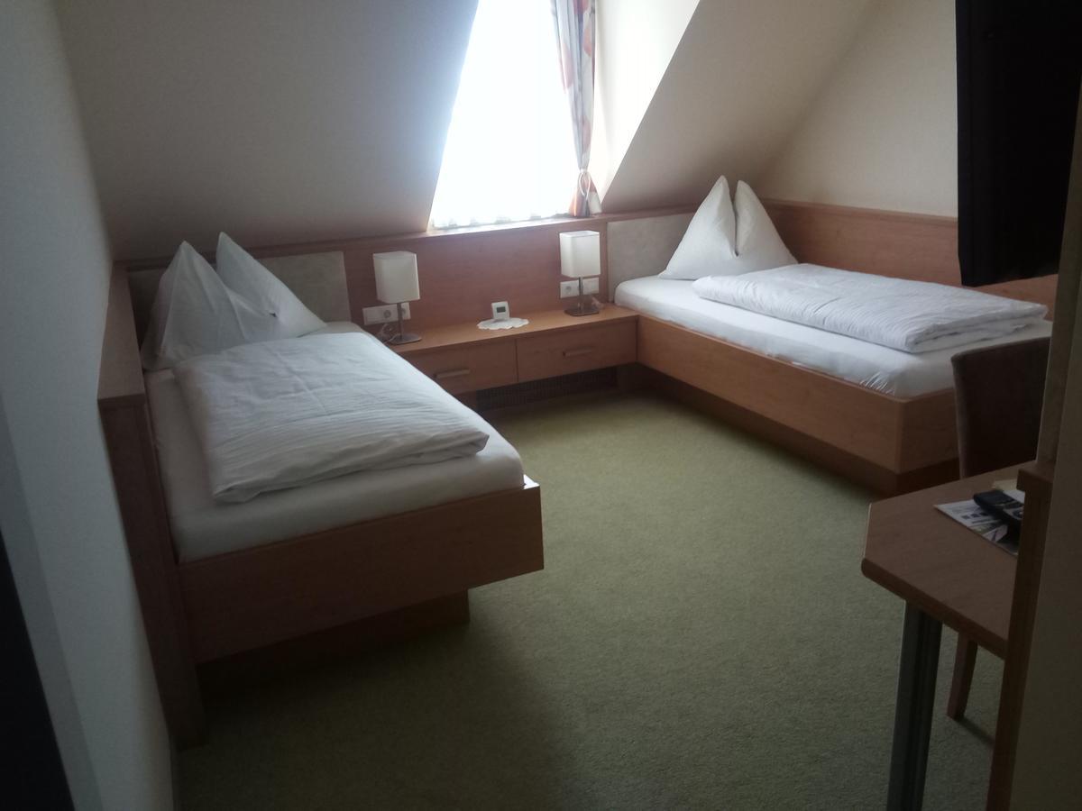Hotel Restaurant Zum Schwan Schwanberg Esterno foto
